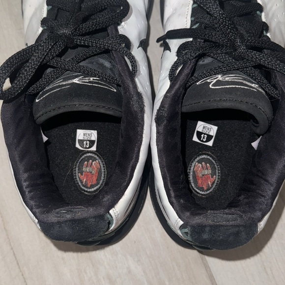 Nike Lebron XXI "Conchiolin" Basketball Shoes - Picture 5 of 7